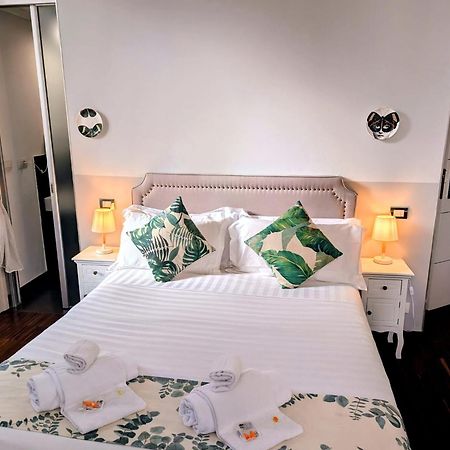 Dm69 - Termini Monti Crossroads Hotel โรม ภายนอก รูปภาพ