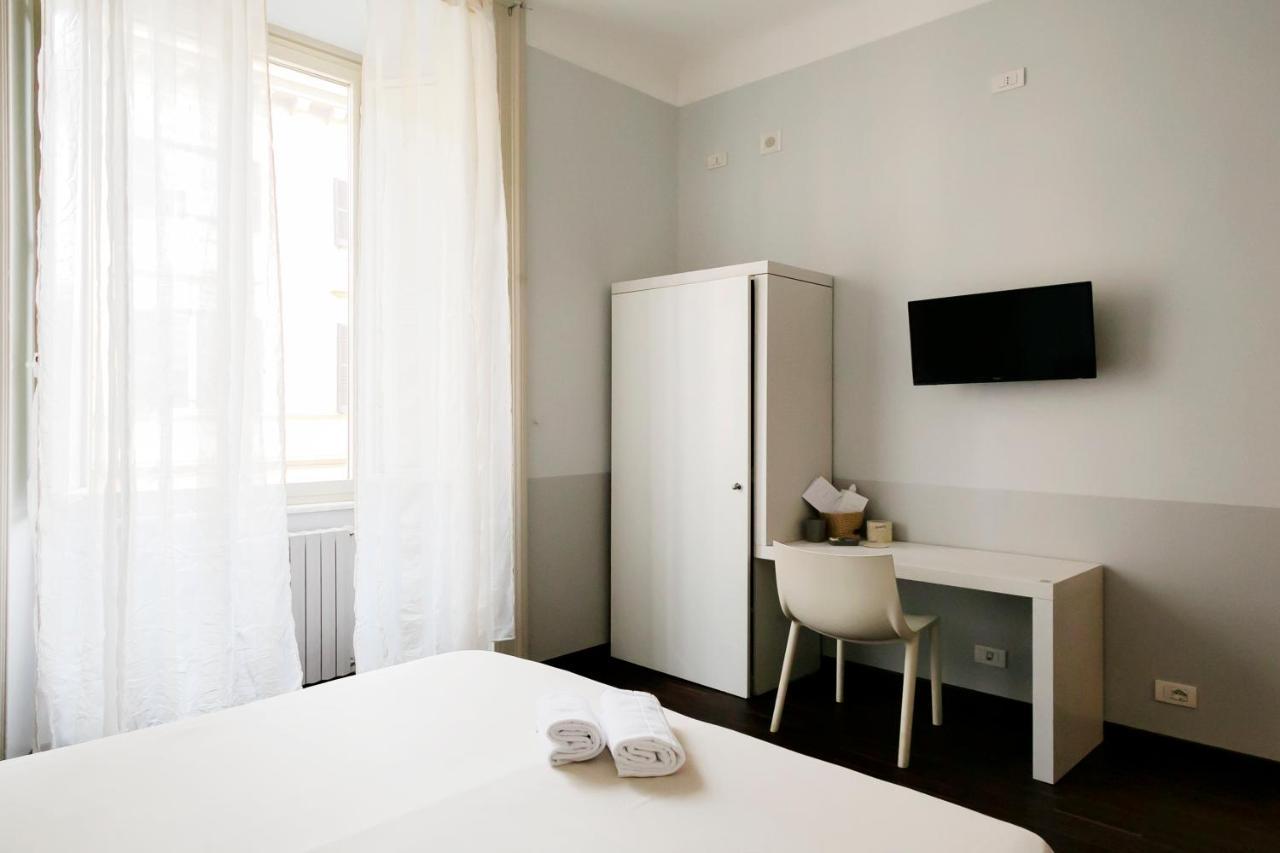 Dm69 - Termini Monti Crossroads Hotel โรม ภายนอก รูปภาพ