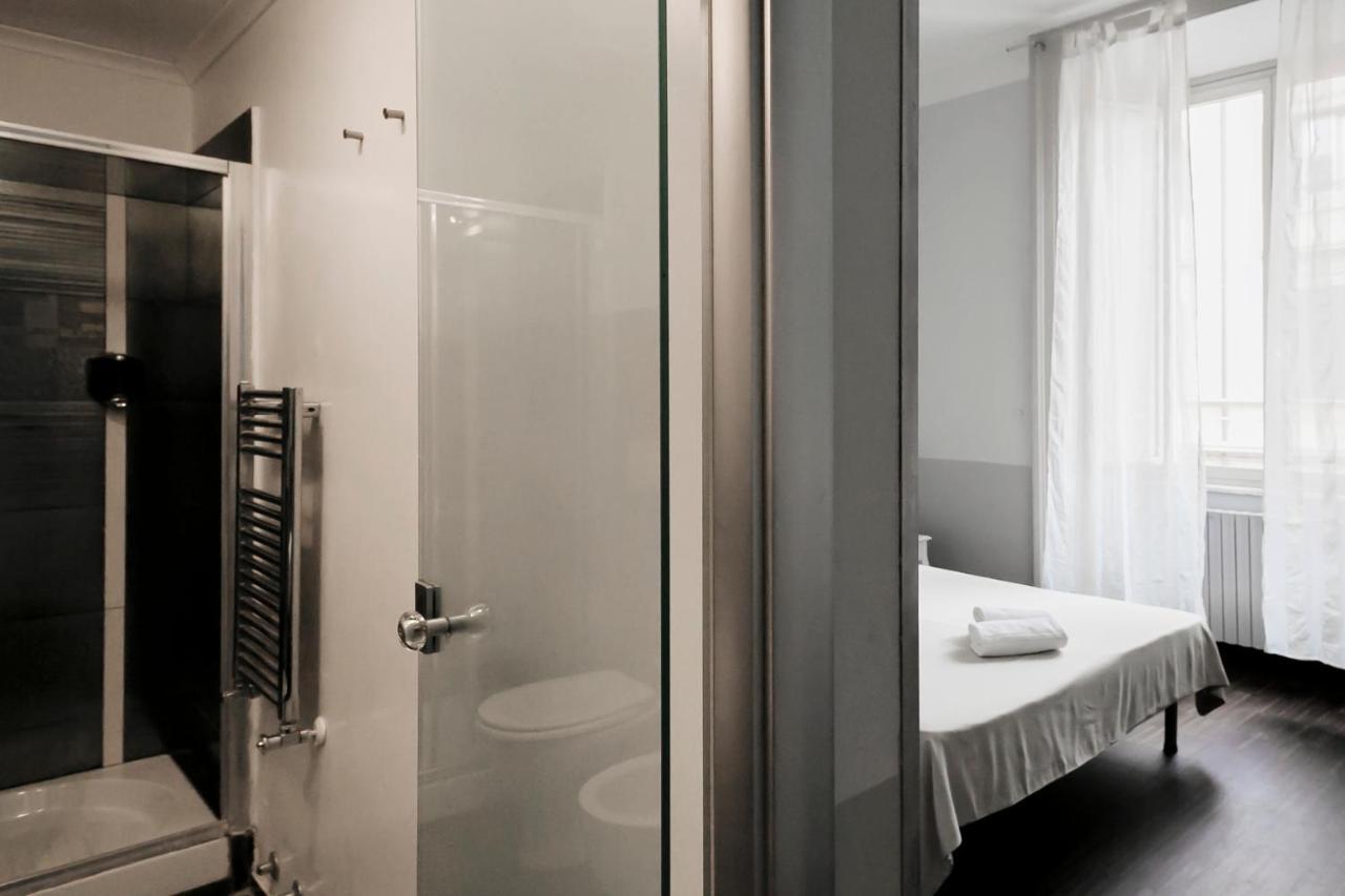 Dm69 - Termini Monti Crossroads Hotel โรม ภายนอก รูปภาพ