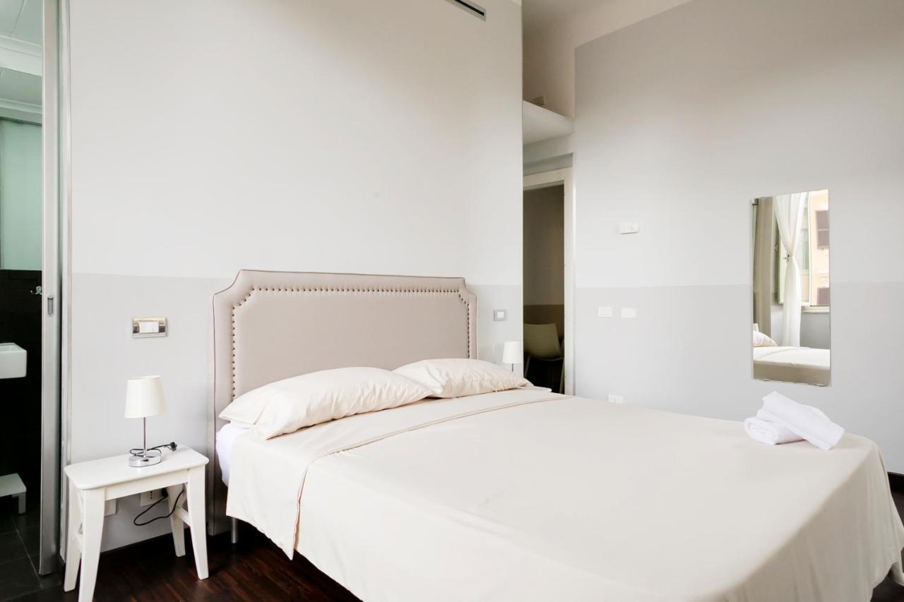Dm69 - Termini Monti Crossroads Hotel โรม ภายนอก รูปภาพ